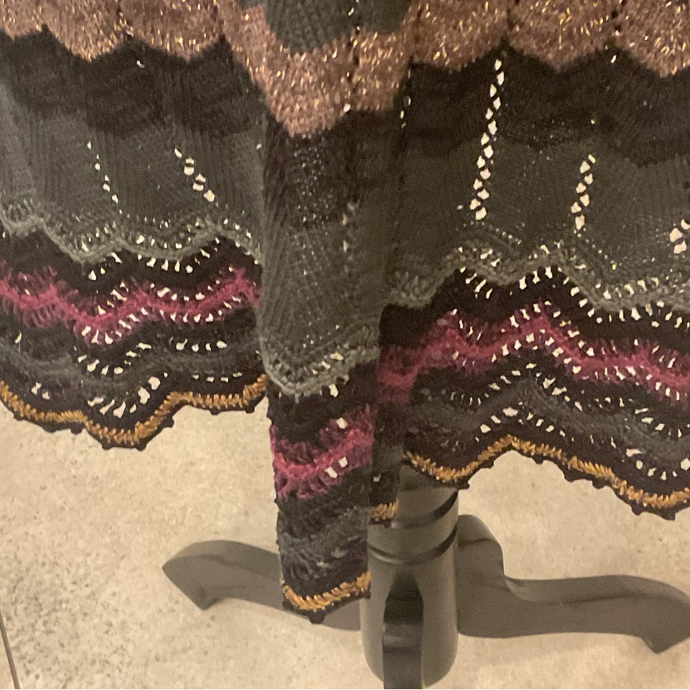 Peruvian Connection Vibrant Patterned Long Sleeve… - image 5